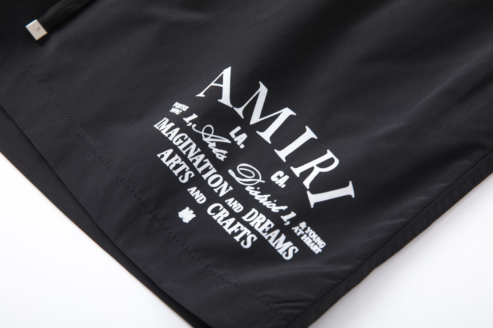 AM-AMIRI short