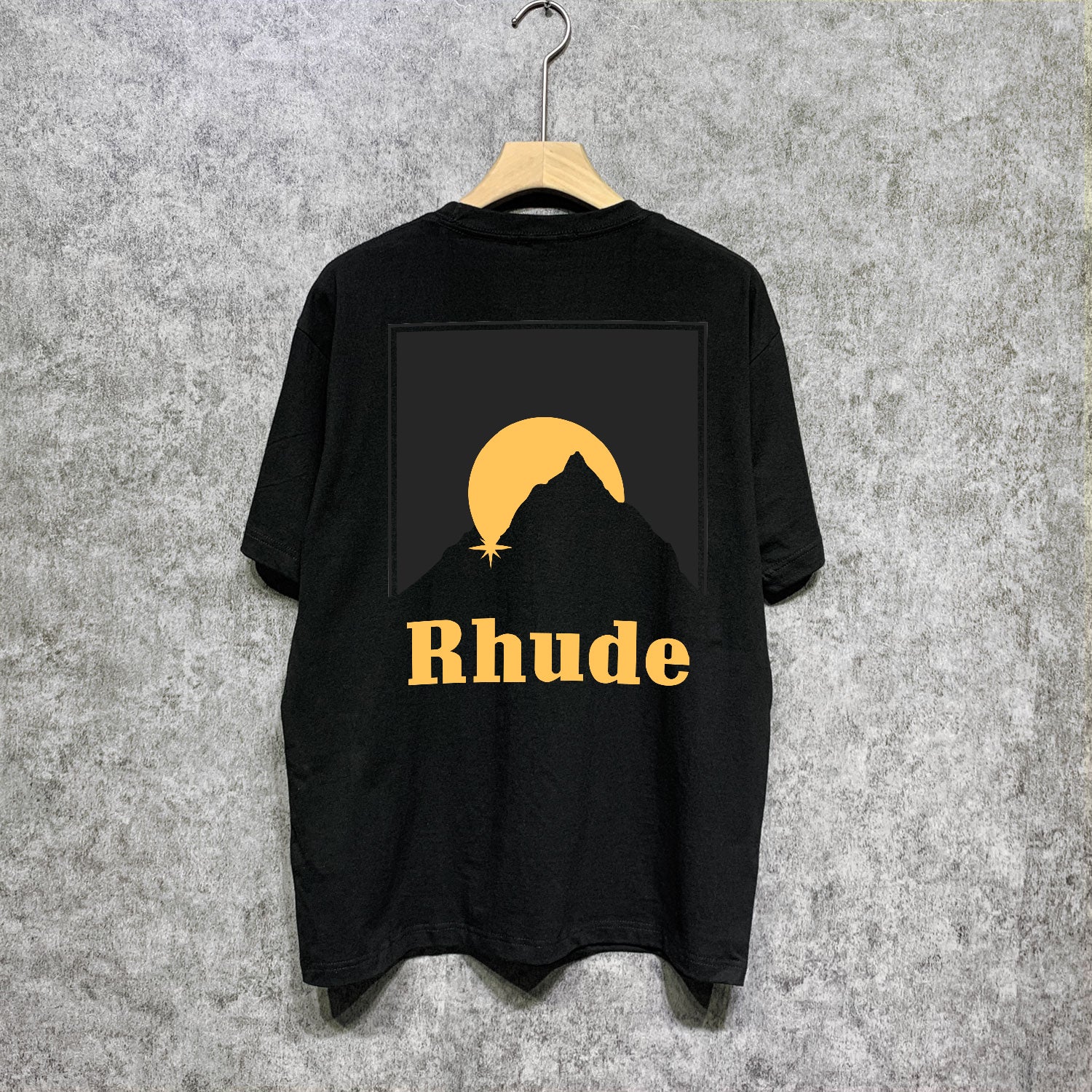 AM-Rhude