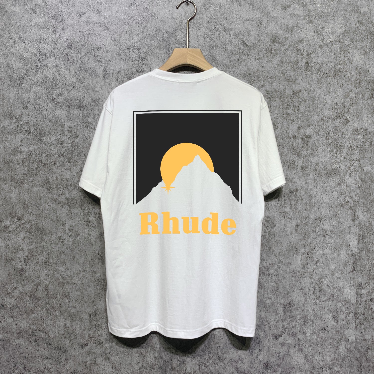 AM-Rhude