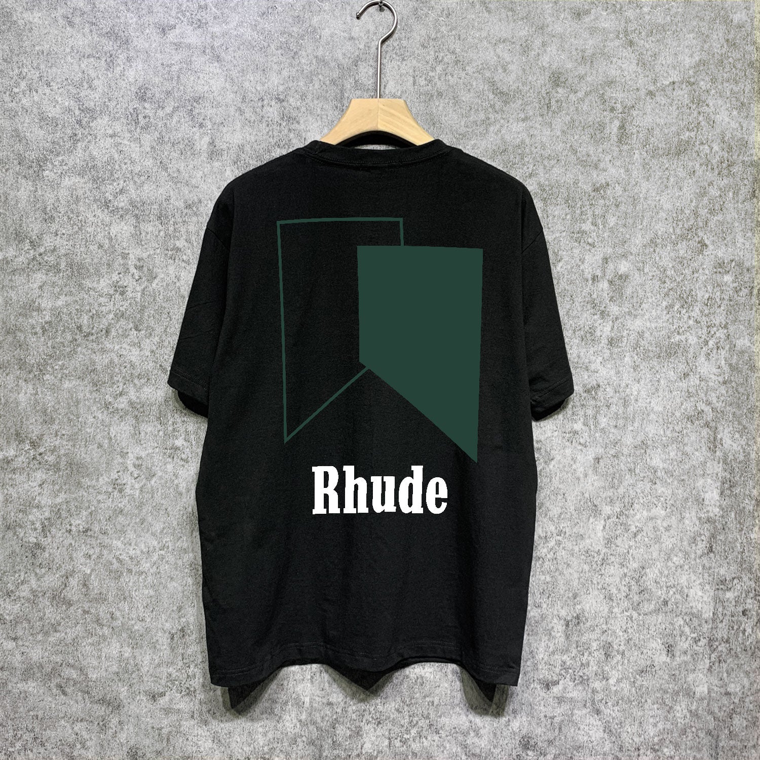 AM-Rhude