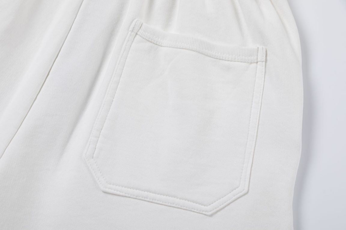 AM-AMIRI short