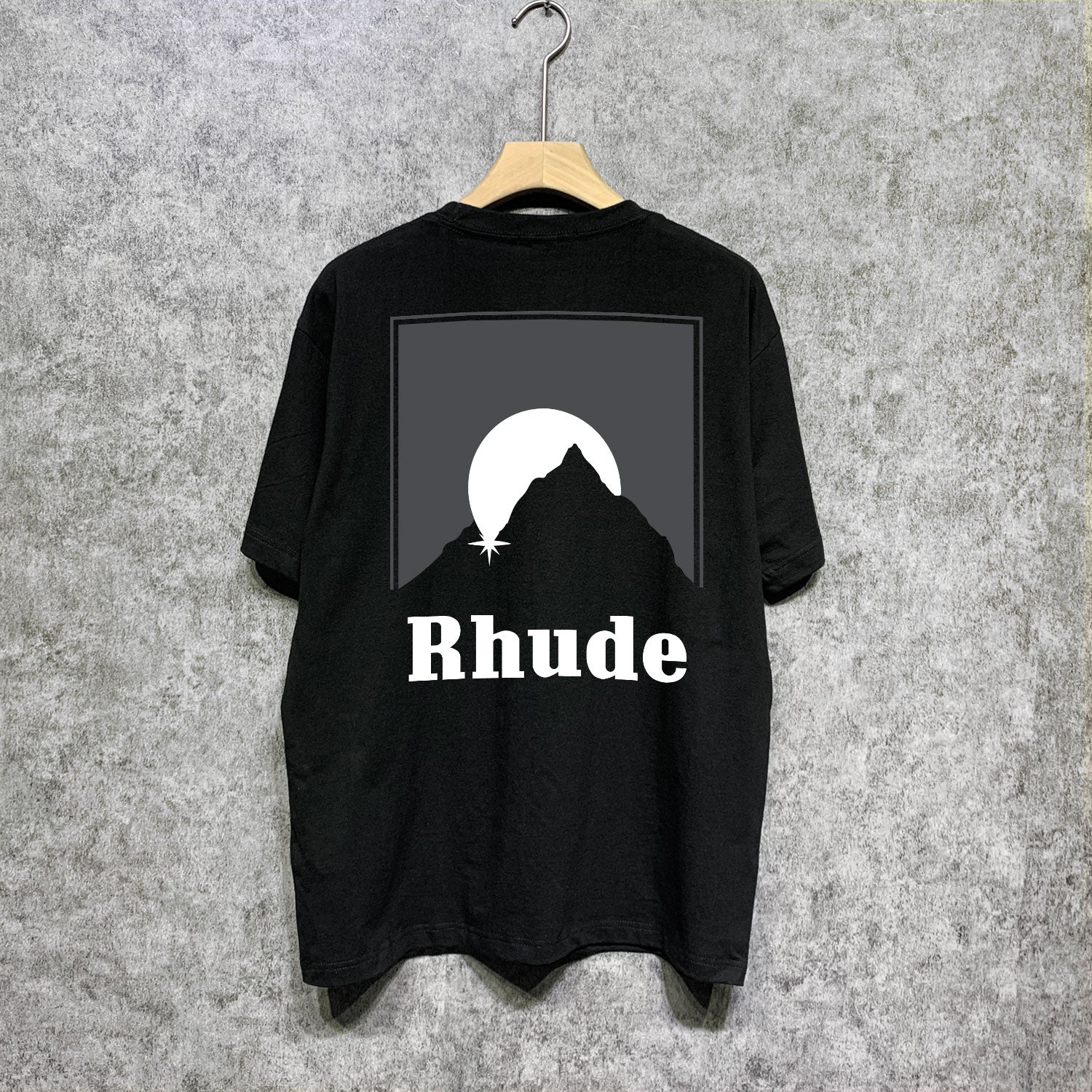 AM-Rhude