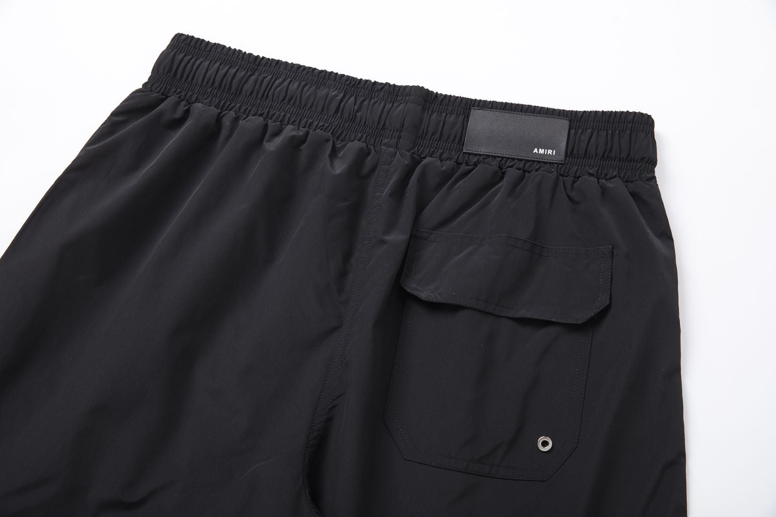 AM-AMIRI short