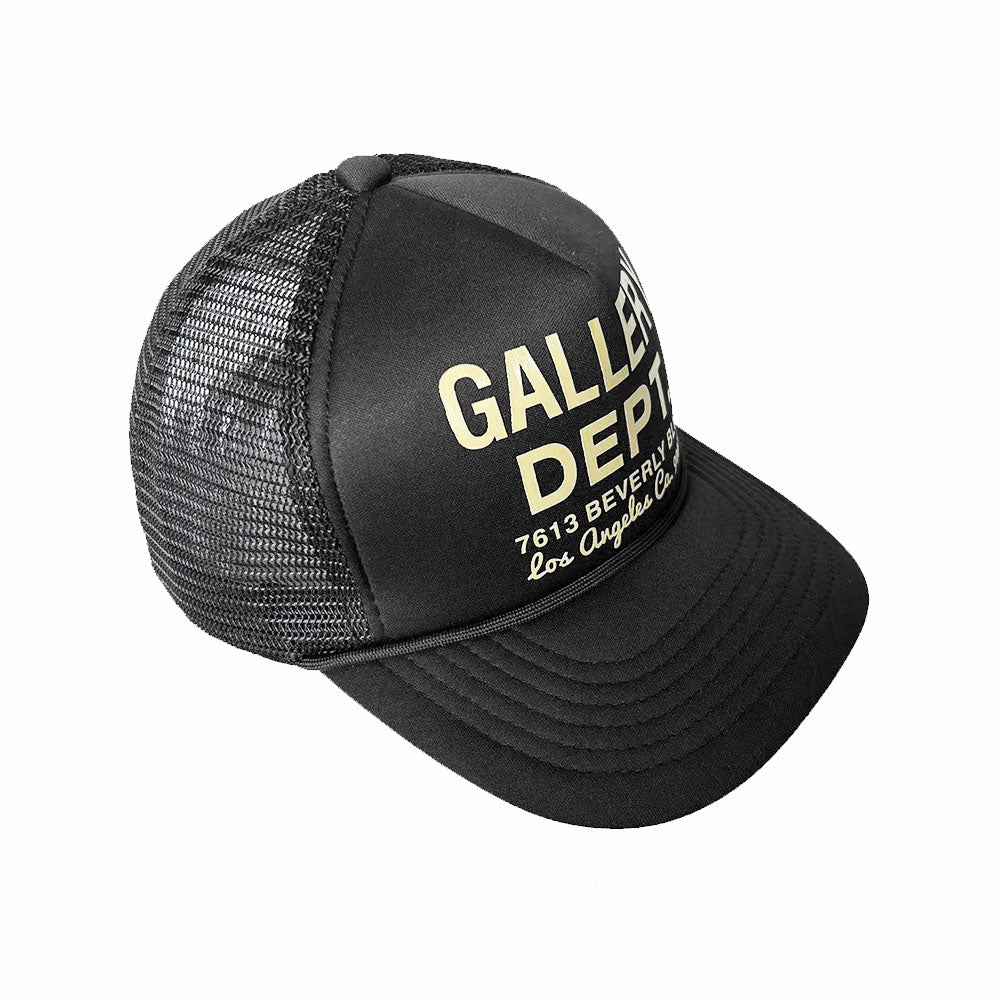 AM-Gallery Dept Hats