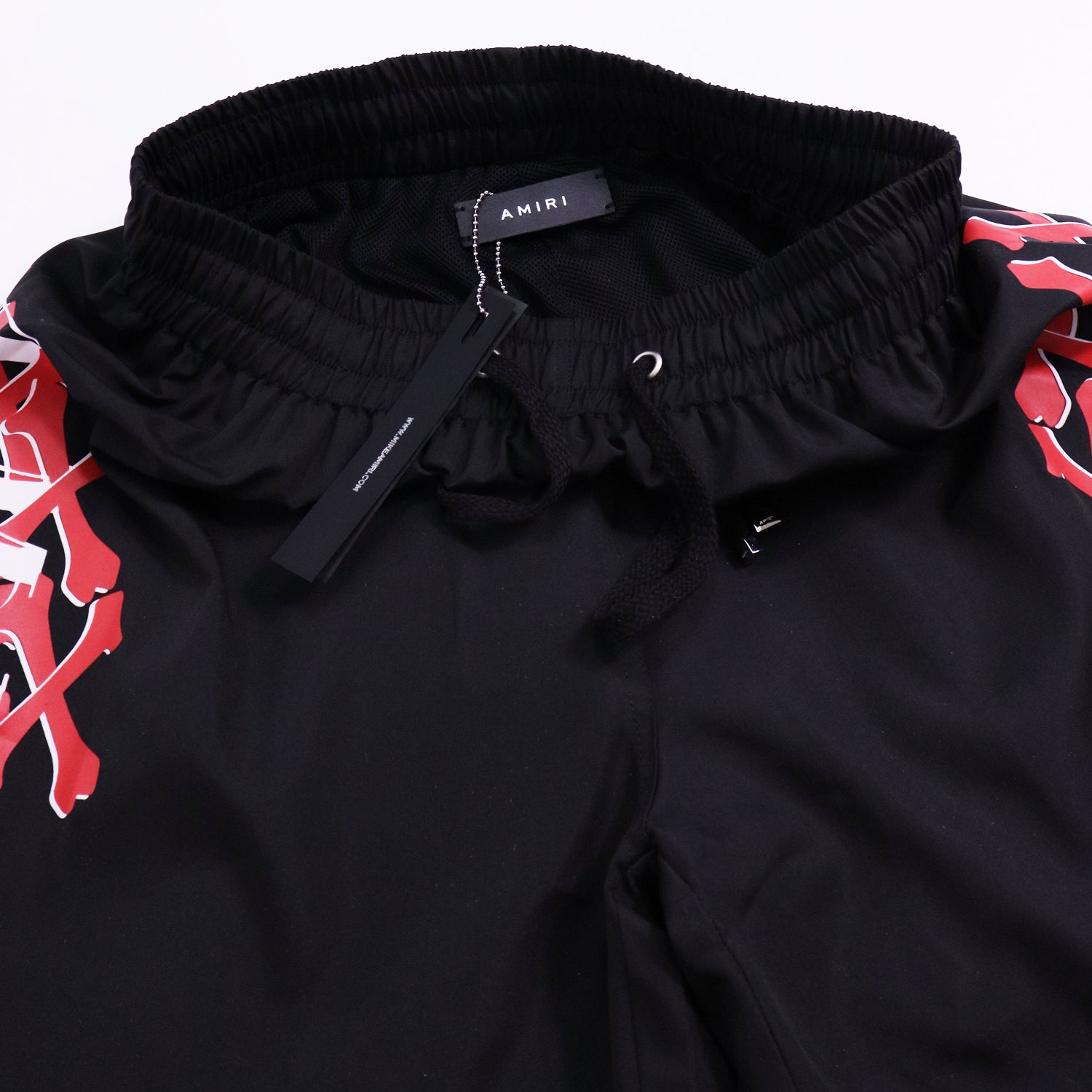 AM-AMIRI short